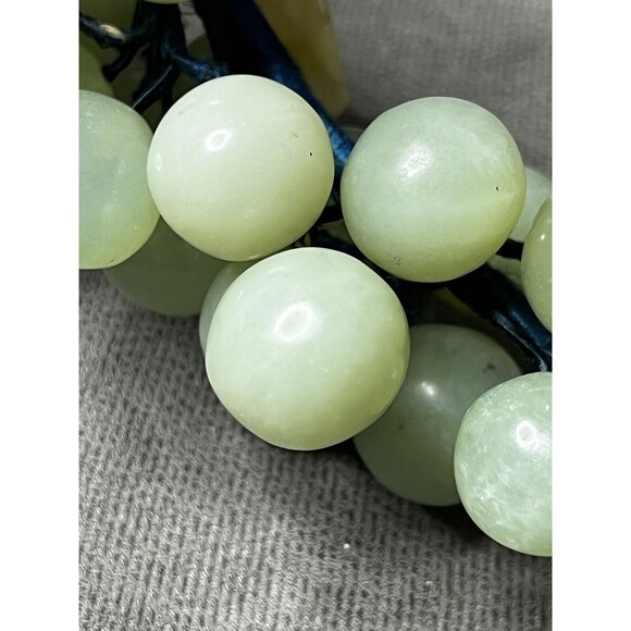 Vtg Italian Alabaster Large Marble Stone Light Green Grapes Cluster Stem Leaves - Picture 15 of 16